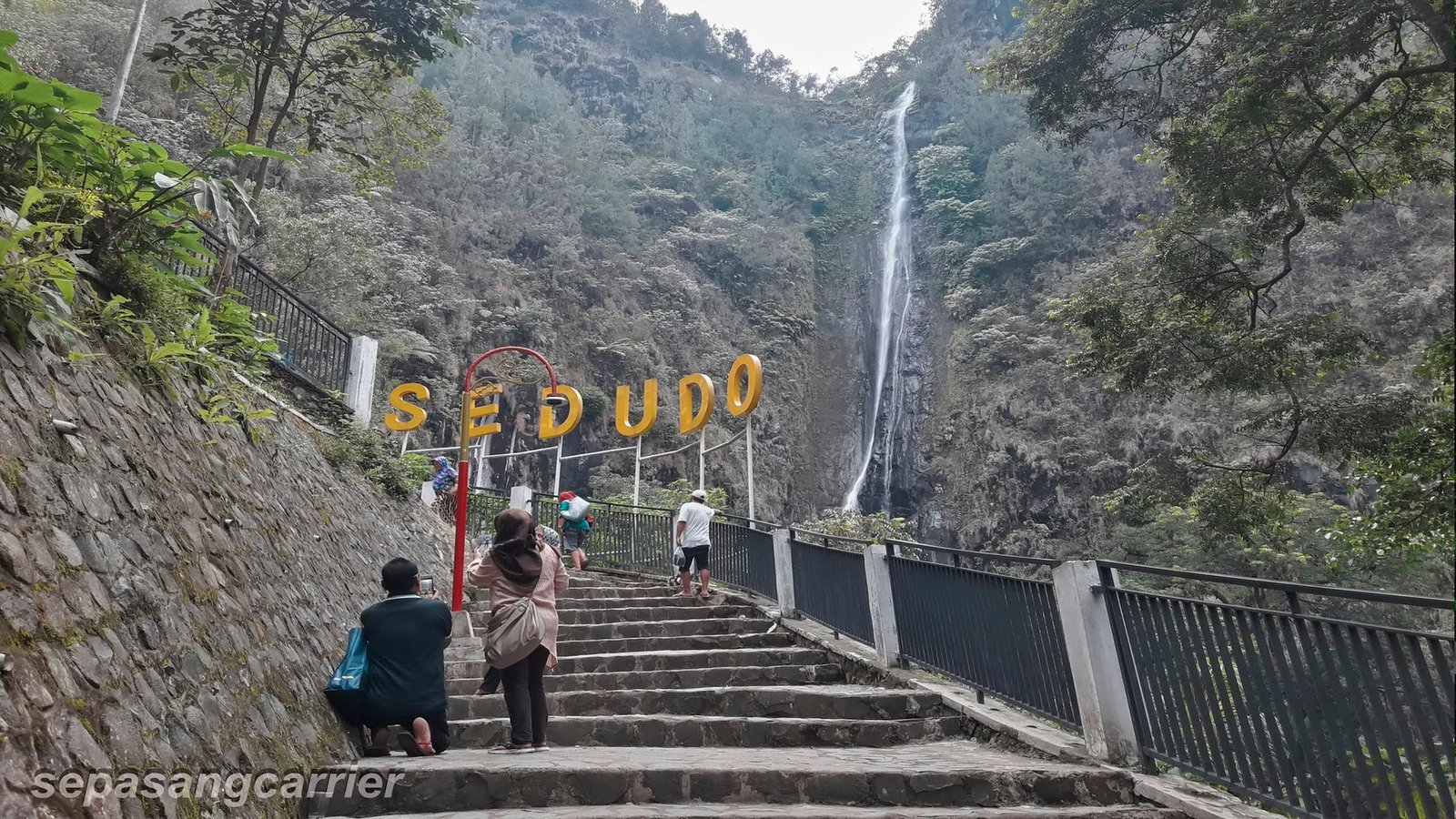 Air Terjun Sedudo